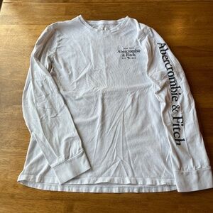 Abercrombie & Fitch men’s soft tee